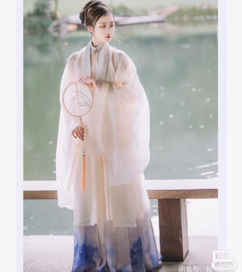 五五年暮雪清衣柜出 上衣两件套50r s码...