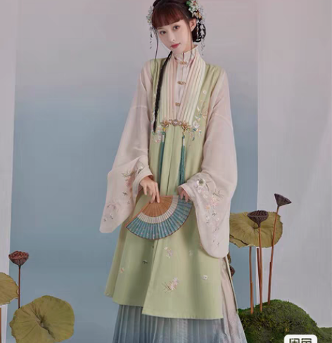 包邮只出七月夕 青萝 原创早秋新款改良风琴...