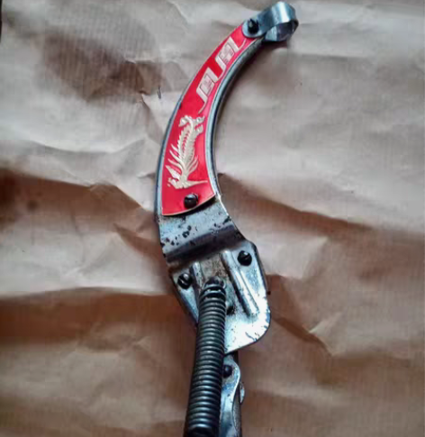 包邮凤凰自行车梯子，28车 感兴趣的话点“...