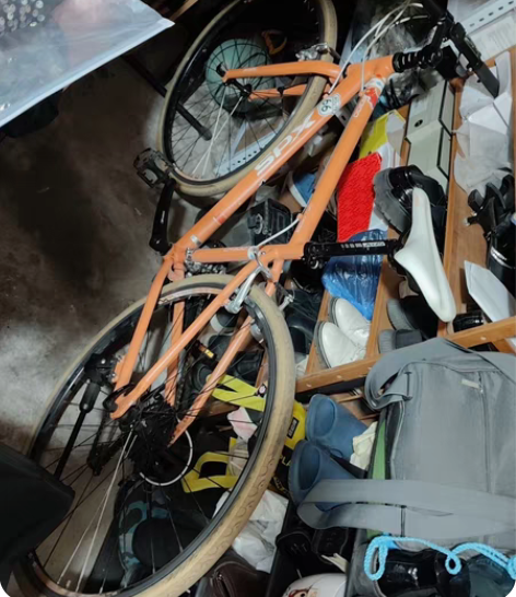 出售闲置的喜德盛XDS公路自行车。学生上下...