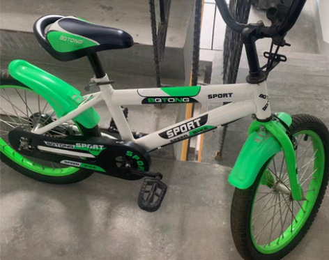 18英寸儿童自行车  脚撑坏了  低价出 ...