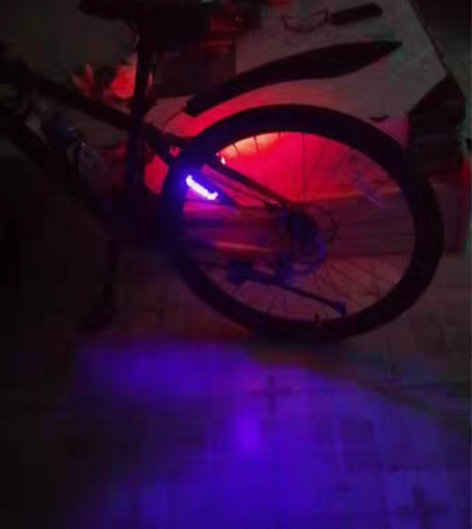 包邮之前上班因为路远,所以在实体店买了,后...