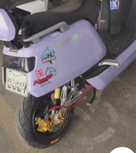 小牛电动是单独后面的中置电机，不是整车！全...