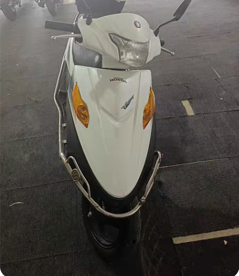 包邮五羊本田电动车一台，车况如图，好看又好...