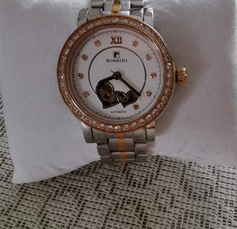包邮罗西尼镶钻机械女士手表，还有多余表扣，...