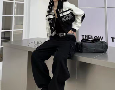 转卖ZZHenL 街头风辣妹小短款棒球外套...