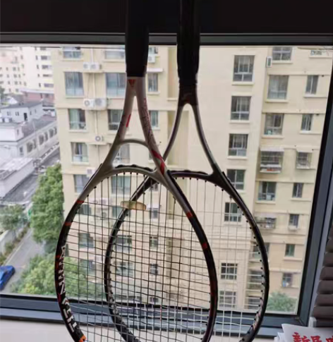 2支网球拍 送网球 其中(EBETE)爱百...