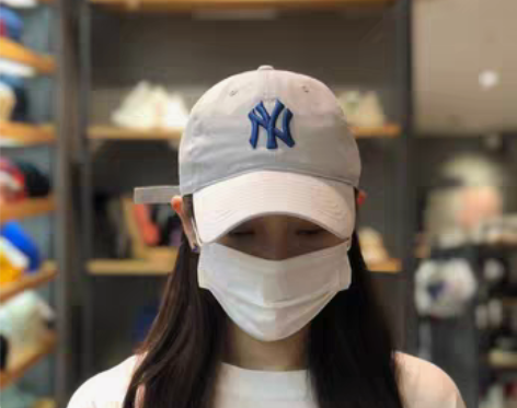 转卖杨幂泫雅同款韩国潮牌20秋MLB洋基道...