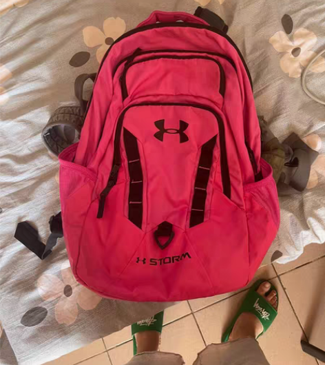 包邮安德玛健身包UA牛头强森单肩运动书包篮...