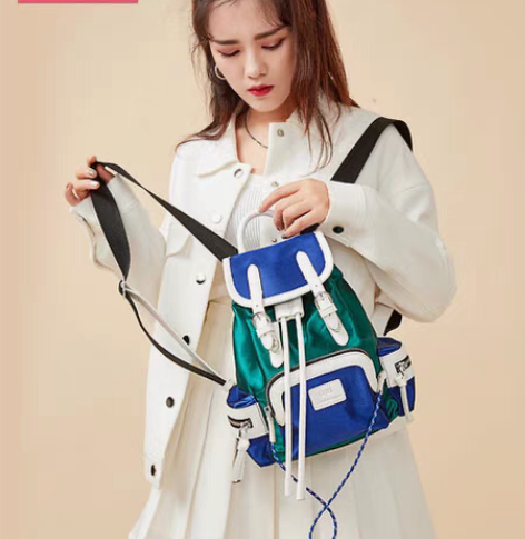 包邮Aza拼色双肩包 9成新缎面双肩包，只...