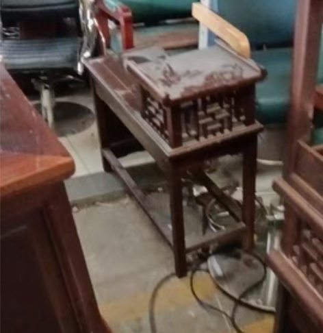 足浴沙发足浴茶几便宜出售 感兴趣的话点“我...