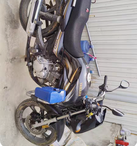 雅马哈150摩托车，极速110以上，新牙盘...