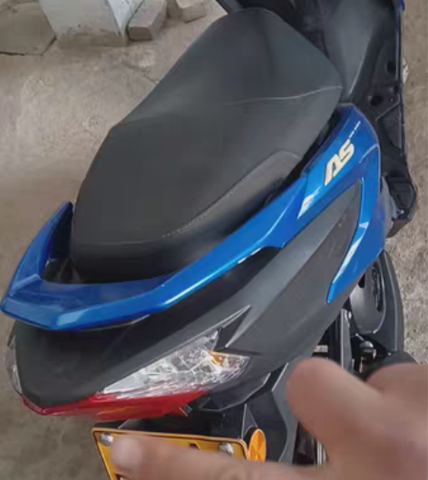 正宗2018年雅马哈踏板摩托车，液晶显示器...