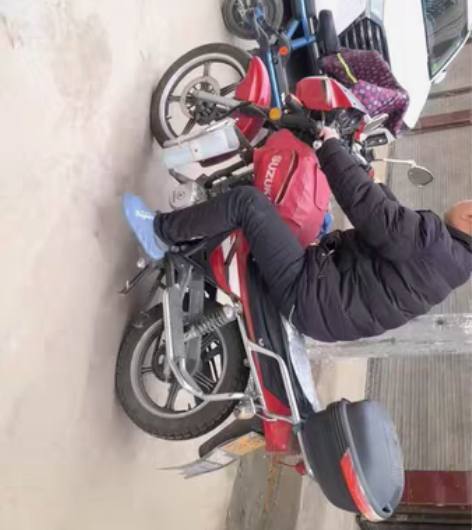 2019的南方125摩托车雅马哈技术发动机...