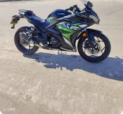 国威电喷200排量小跑车，行驶了三千多公里...