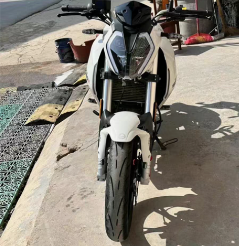 Benelli/贝纳利19年贝纳利小迅龙，...