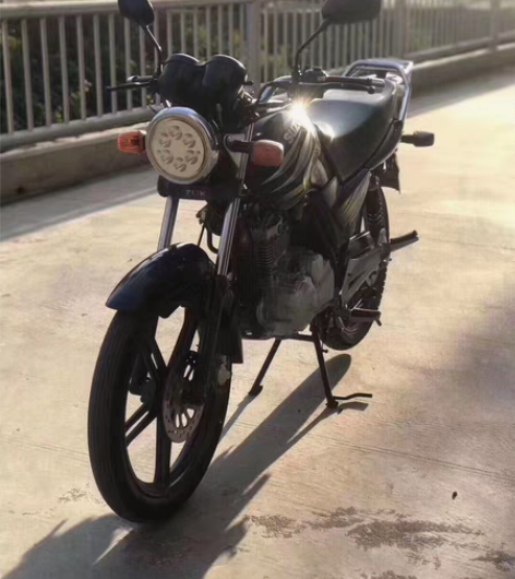 铃木骏驰125,整车原装,二手摩托车 43...