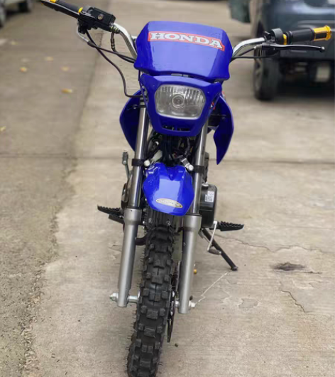 迷你摩托车，小型 飞鹰越野车，淘宝购入，给...