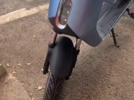 新大洲本田S07，新车行驶35公里，全车正...