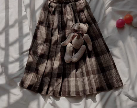 转卖秋冬2021复古毛呢百褶半身裙子日系软...