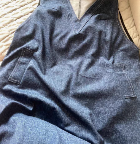 女士背带裙xxxl 感兴趣的话点“我想要”...