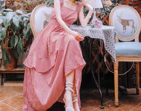 转卖夏季新款流行小清新格子连衣裙女中长款学...