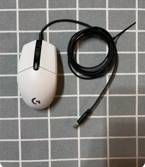 包邮罗技G102鼠标 2020年购于京东，...