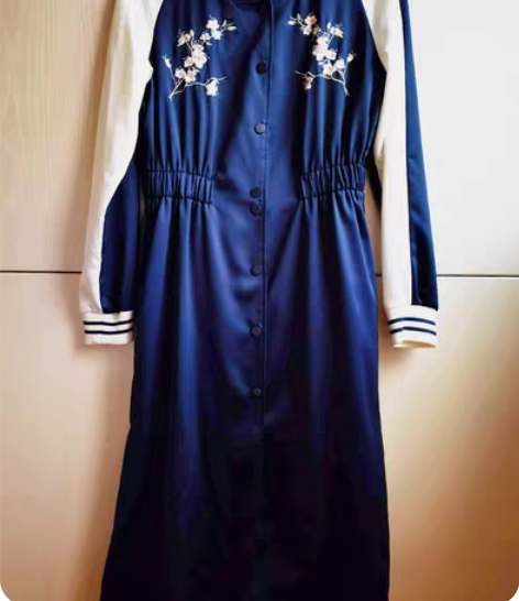 包邮拉夏贝尔旗下品牌深蓝色棒球服外套，收腰...