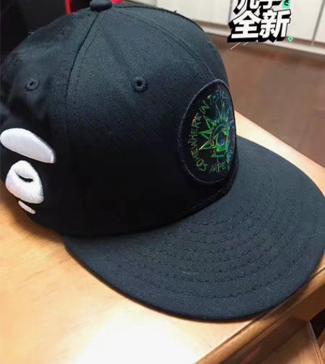 AAPE鸭舌帽，成色非常好，戴过两三次，头...