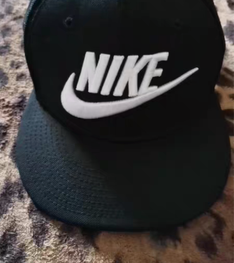 耐克鸭舌帽 线下专柜正品，全新闲置！ 帽子...