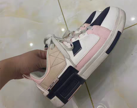 包邮闲置鞋子 鸿星尔克 没穿过几次 沾了点...