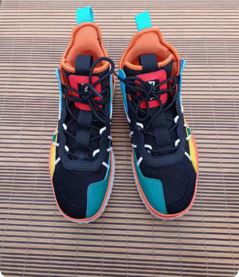 包邮41码匹克运动鞋跑步鞋 鞋子八成新以上...