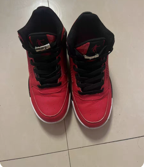 包邮男童乔丹运动鞋，8成新，只穿过三次 感...