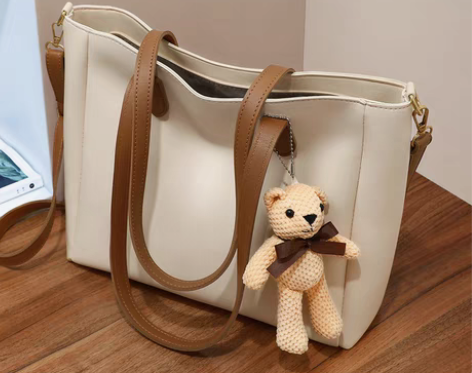 包邮【周日】6月26日开播， viney包...