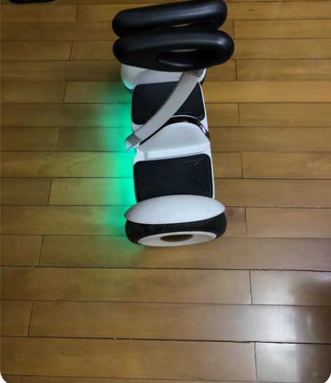 不能解绑的小米九号平衡车，成色非常新，公里...