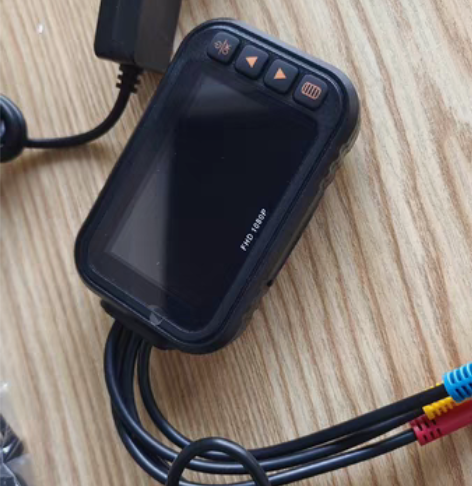 包邮摩托车行车记录仪 1.整机防水，镜头防...