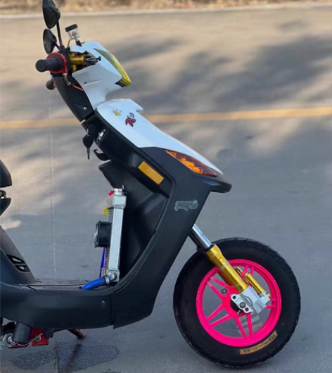 最新??巧格2v63全套拉600 赛道红车...