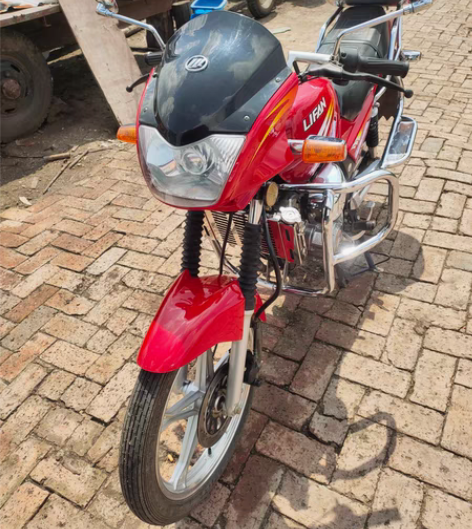 家里闲置摩托车，力帆水冷125，全车没修没...