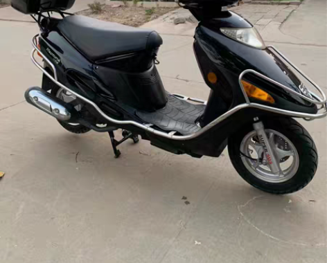 极品最新款铃木海王星125c,全车原版原漆...