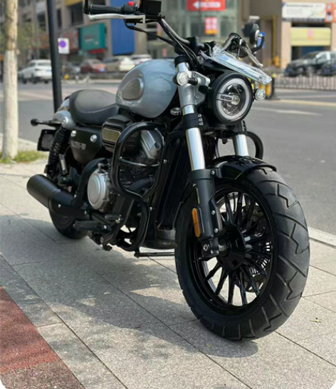 包邮21 年金吉拉 300，行驶 9400...