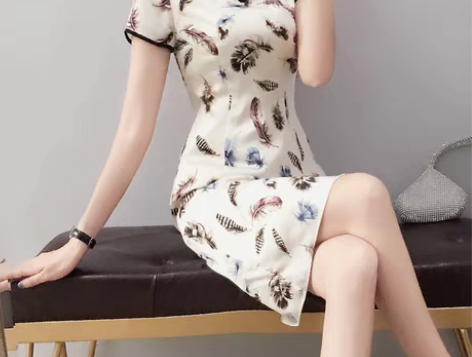 转卖短袖裙子女2020新款时尚羽毛印花改良...