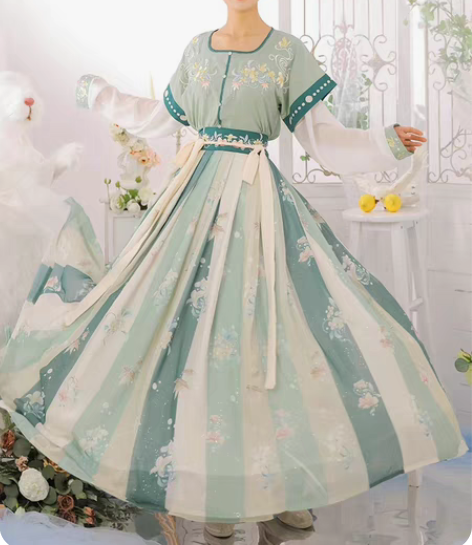 包邮言然拾秋古装汉服半袖坦领三件套中国风飘...