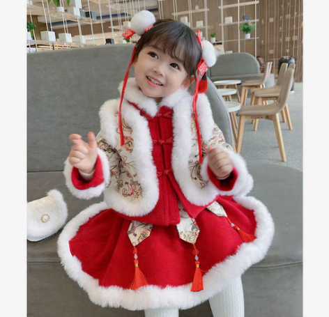包邮全新  实体店新货促销活动  女童汉服...