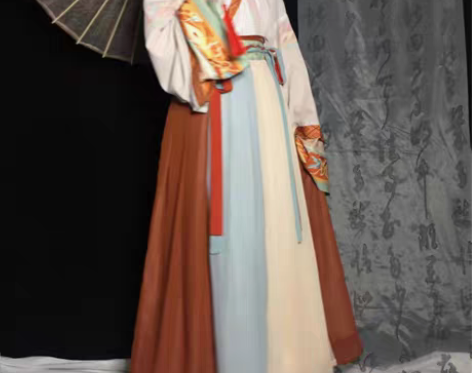 转卖墨晨烟雨原创汉服【问闻】晋制交领齐腰一...