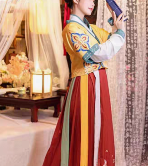 包邮原创白菜汉服女唐制褙子绣花交领齐腰一片...