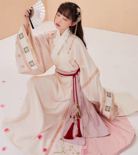 包邮【十三余 小豆蔻儿】[唐伯虎桃花酒债-...