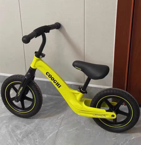 包邮COOGHI酷骑S3儿童平衡车无脚踏自...