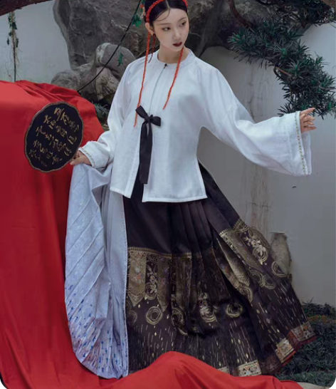 织造司星辰与花 仅马面裙，L码，全新带吊拍...