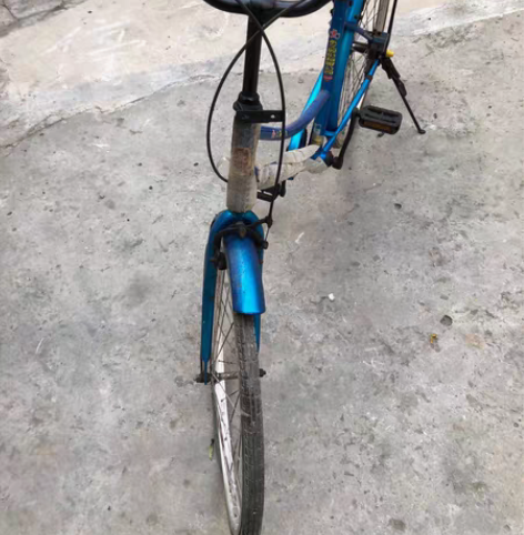 永久24寸斜杠老自行车，9新，上世纪九十年...