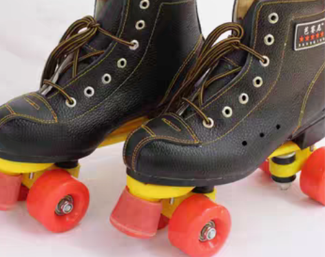 转卖芭赛尼 双排轮溜冰鞋  真皮 38码的...